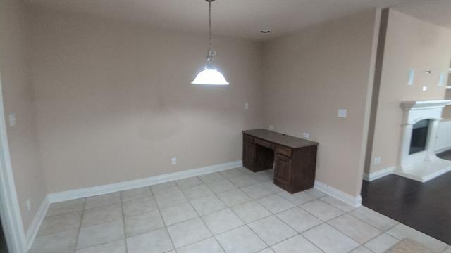 Building Photo - 4401 Vista Glen Ct
