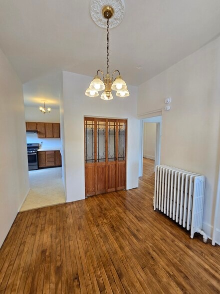 Primary Photo - 43 Birdsall St