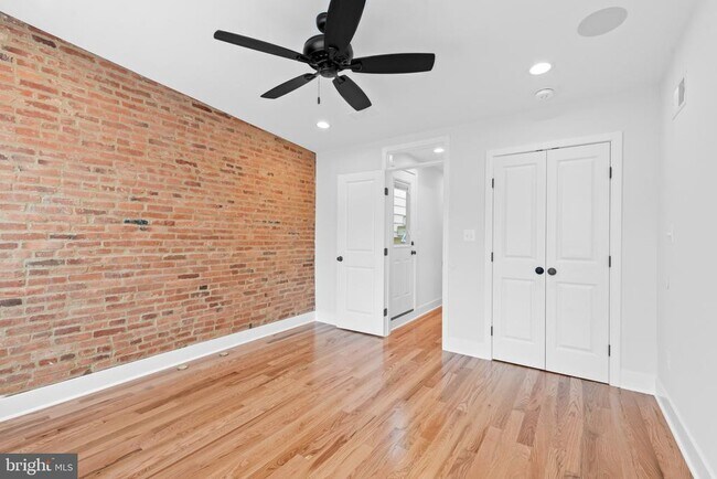 Building Photo - 1434 Marshall St