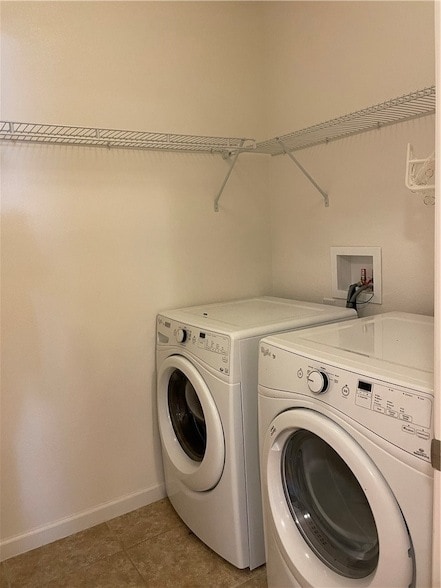 Building Photo - 1586 Lexington Square SW