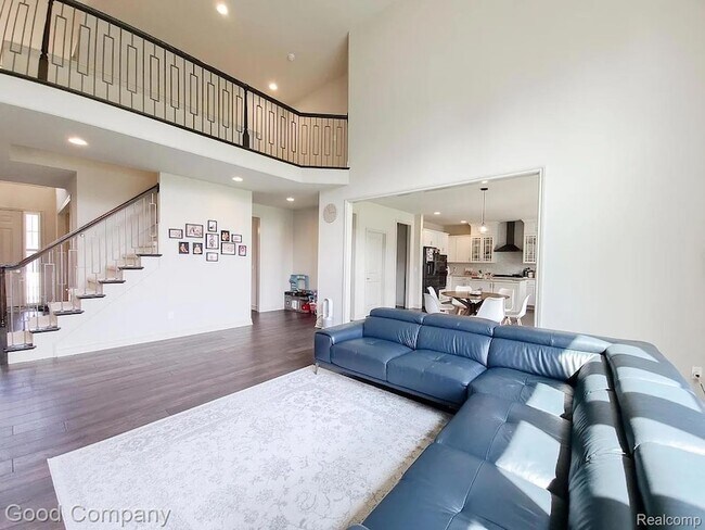 Building Photo - 5342 Rangemore Dr