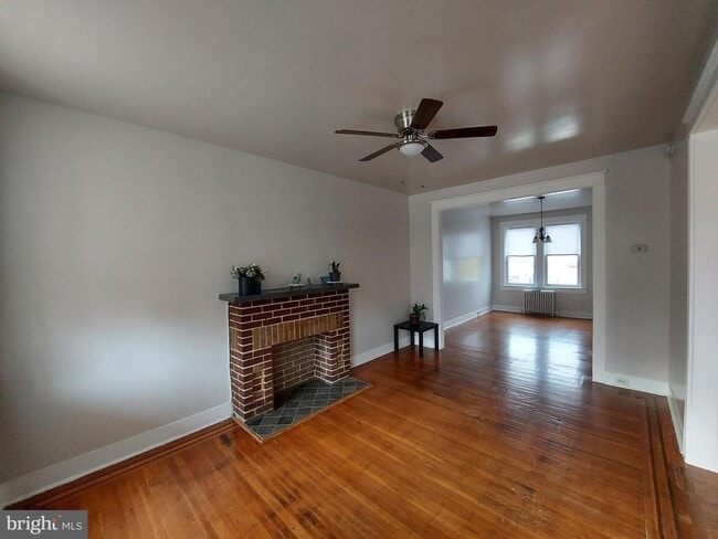 Primary Photo - 1630 E 31st St