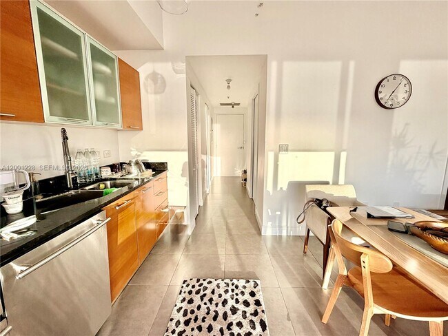 Building Photo - 3470 E Coast Ave