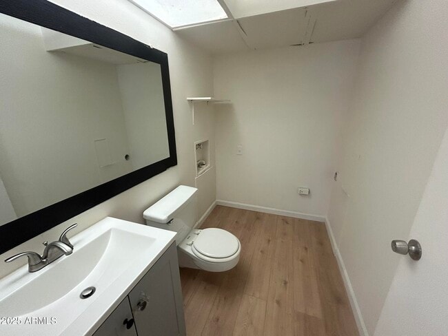 Building Photo - 6342 N 47th Ave