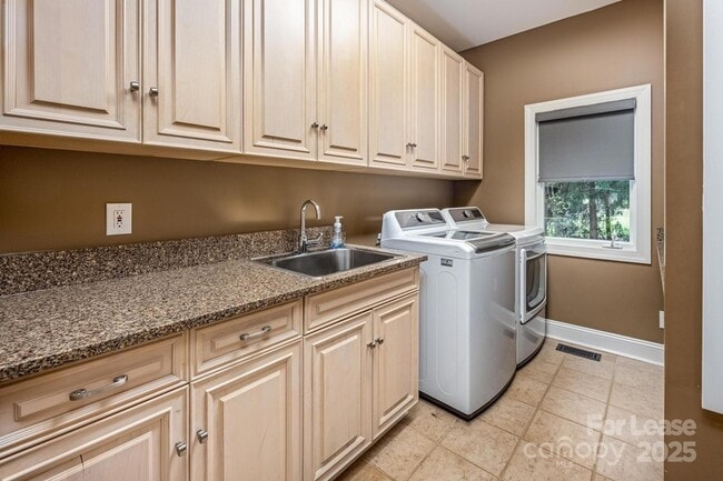 Building Photo - 112 Cedar Bluff Ln