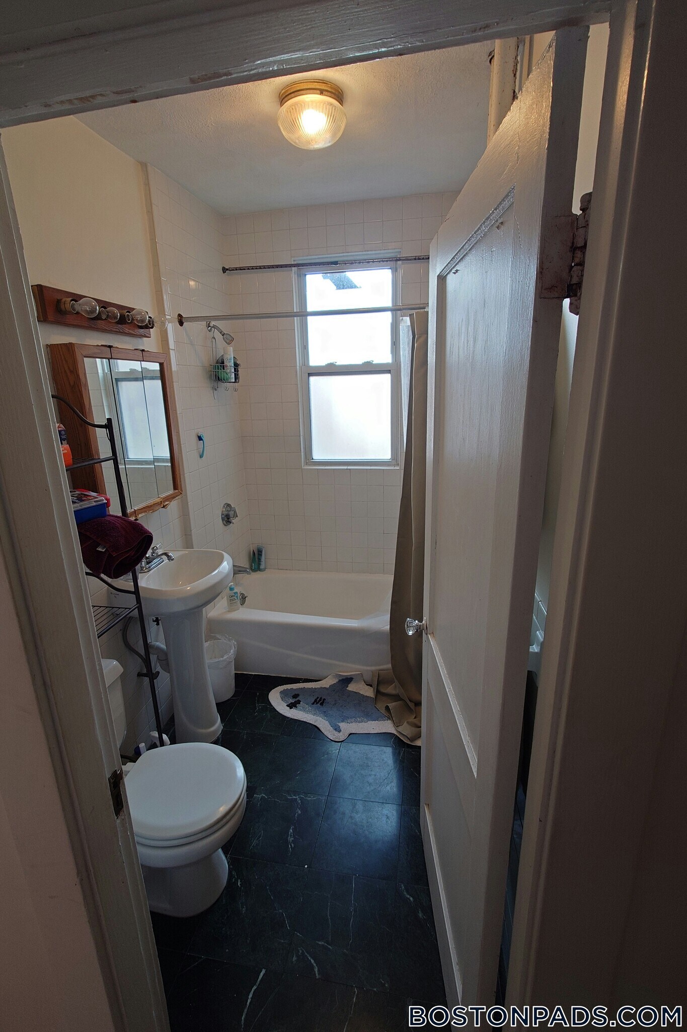 Building Photo - 15 Scottfield Rd