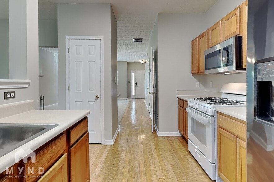 Building Photo - 942 Tree Creek Pkwy