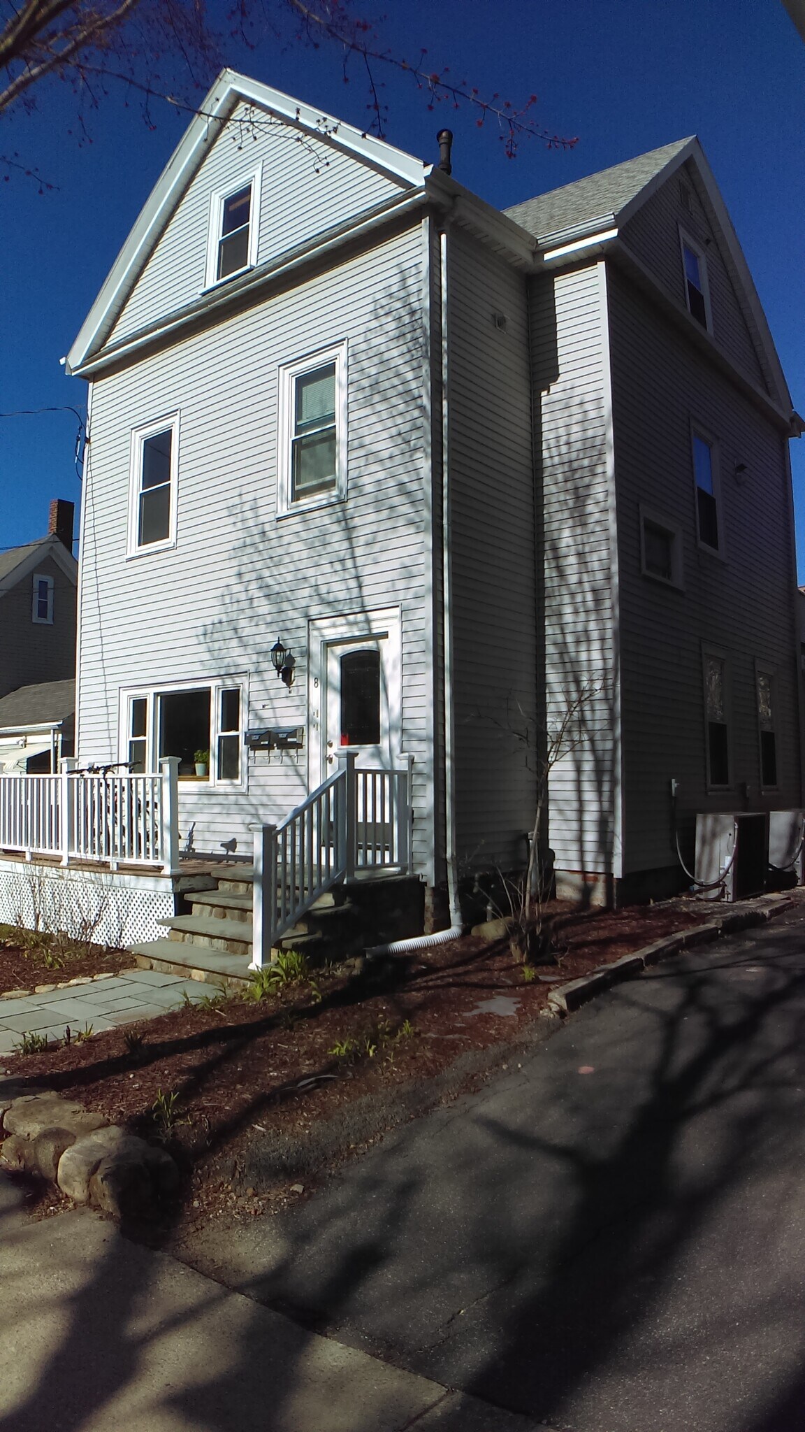 Building Photo - 8 Cedar Street