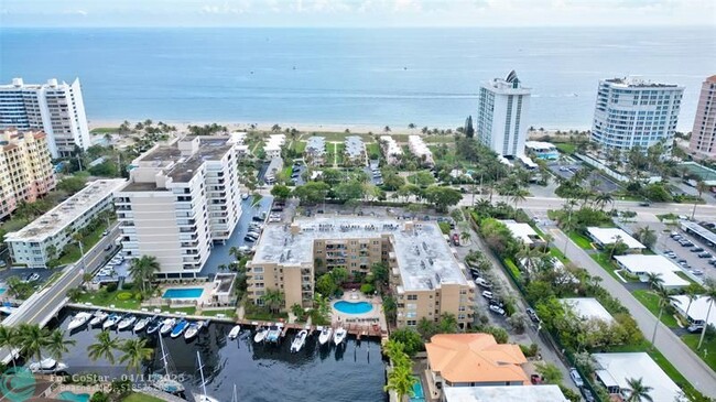 Building Photo - 1421 S Ocean Blvd