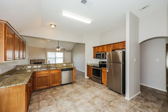 Building Photo - 7305 Sierra Way