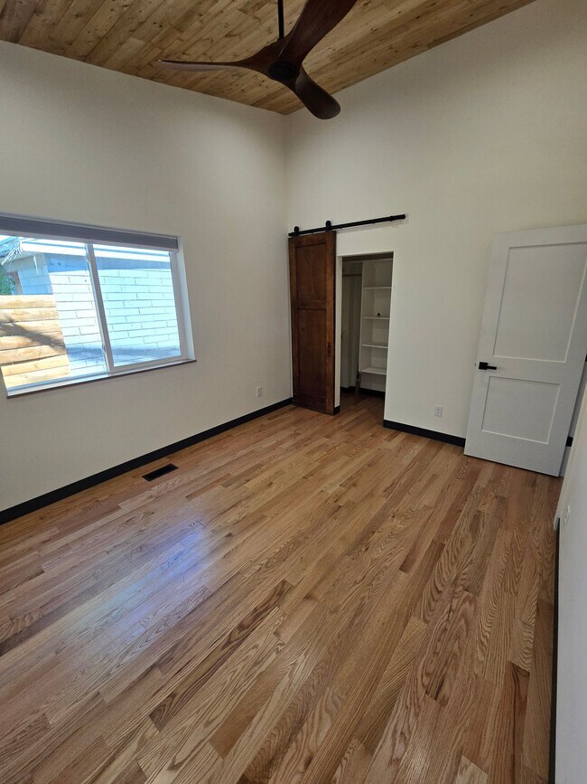 Building Photo - 1130 Taffeta Dr