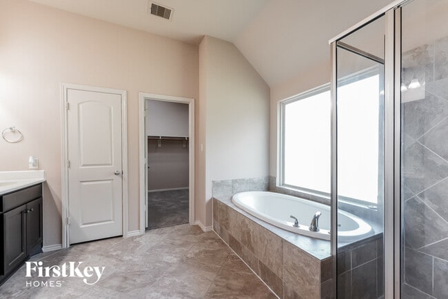 Building Photo - 4203 Driftwood Bend Ct