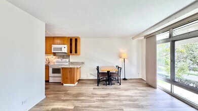 Building Photo - Queen Emma Gardens – Prince Tower | Studio | 1 Bath | 1 Assigned Parking