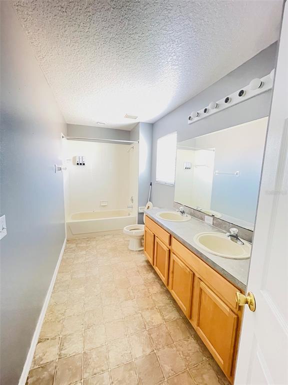 Building Photo - 155 Owenshire Cir