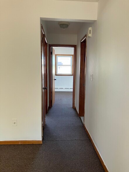 Building Photo - 36 Winham Ave