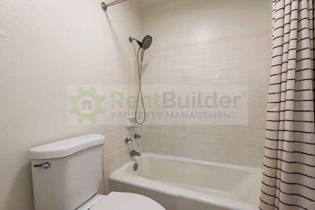 Building Photo - CHECK OUT THE POOLSIDE VIEW!!  **ALL UTILITIES ARE INCLUDED & REDUCED PRICE FOR JULY!