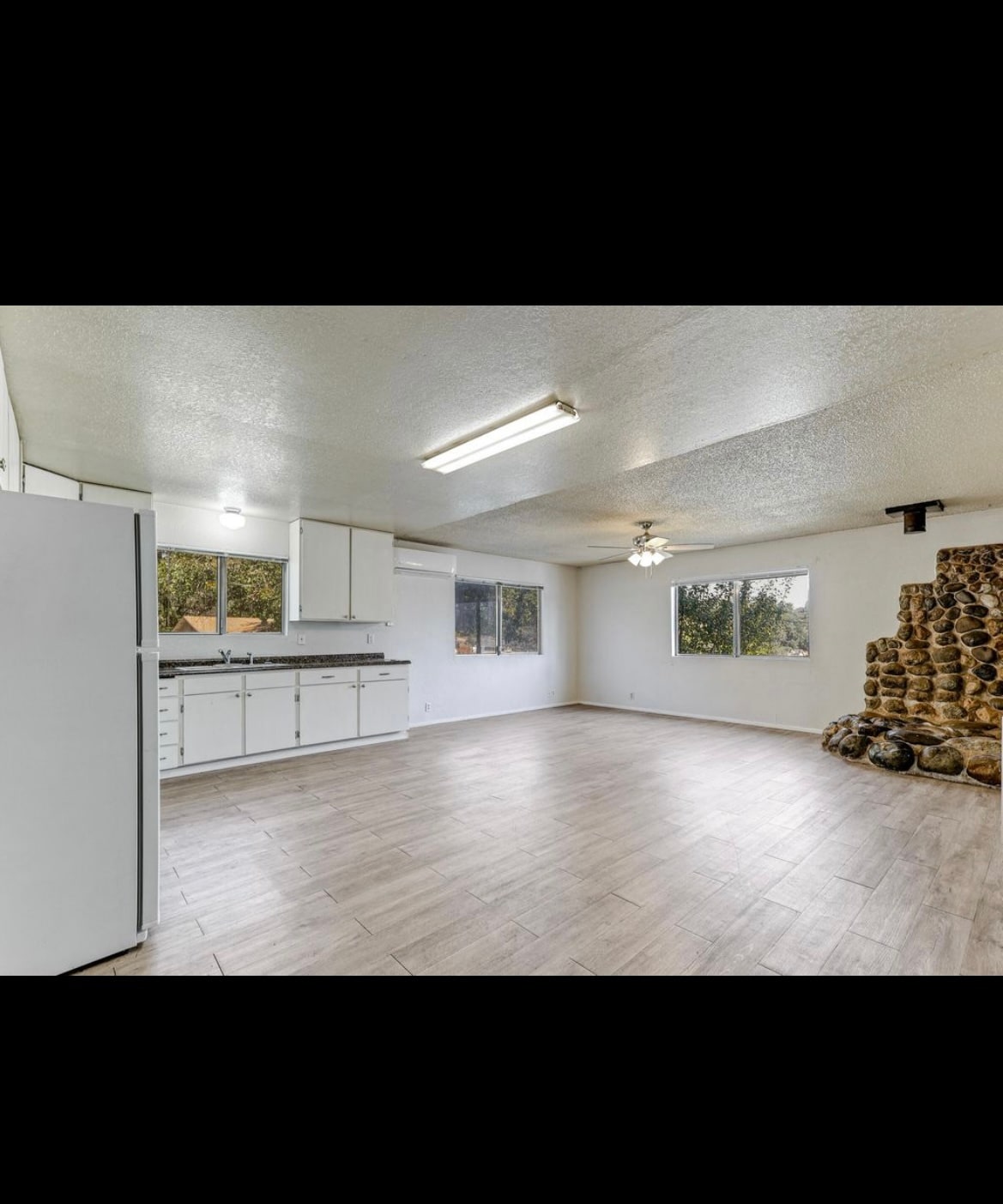 Building Photo - 3930 Laredo St