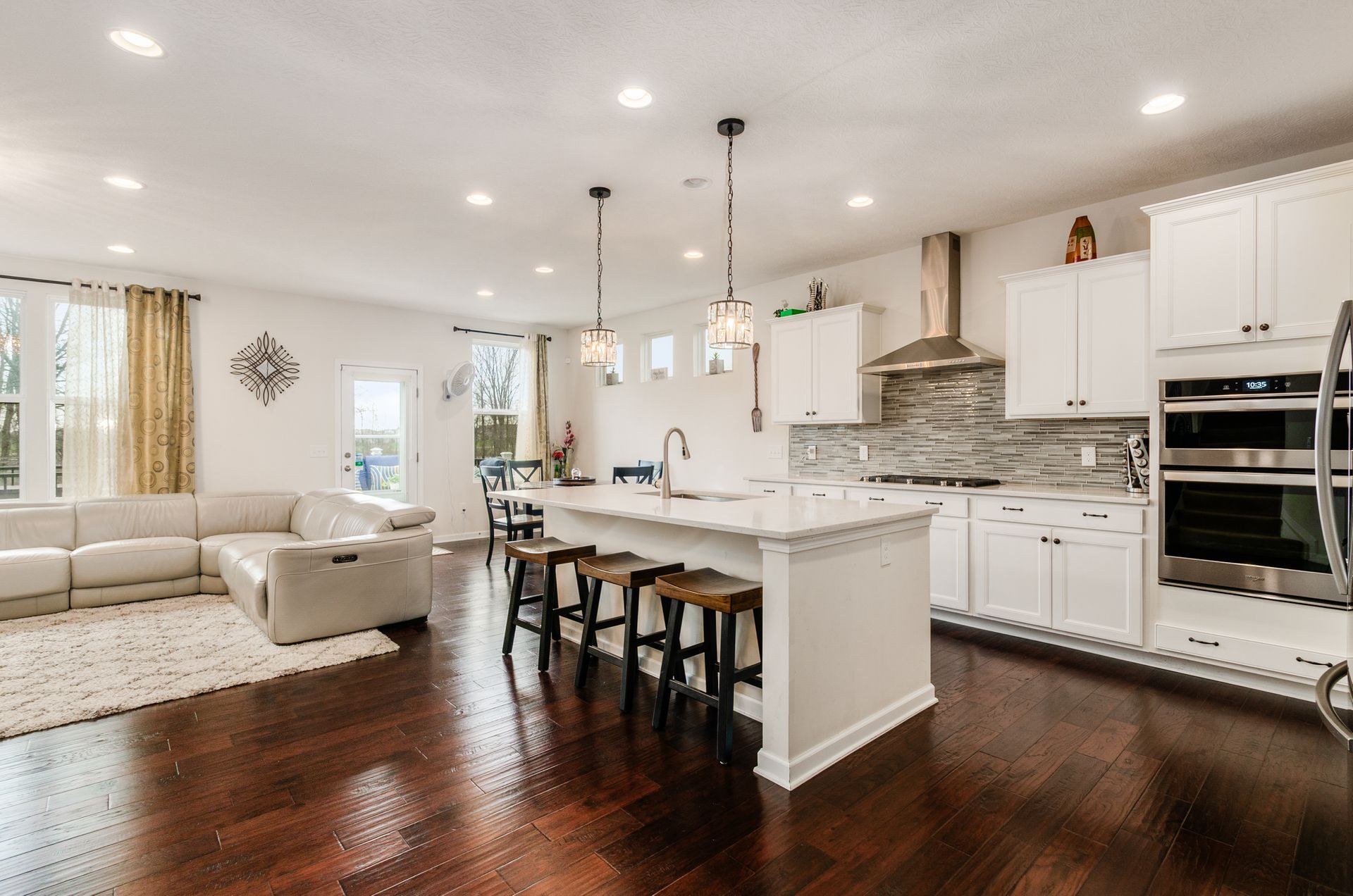 Building Photo - 6692 Rocky Ridge Dr