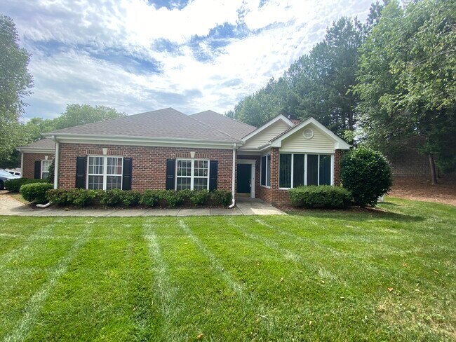 Primary Photo - 4700 Ludwell Branch Ct