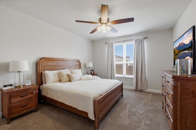 Building Photo - 8439 Knapp Rise