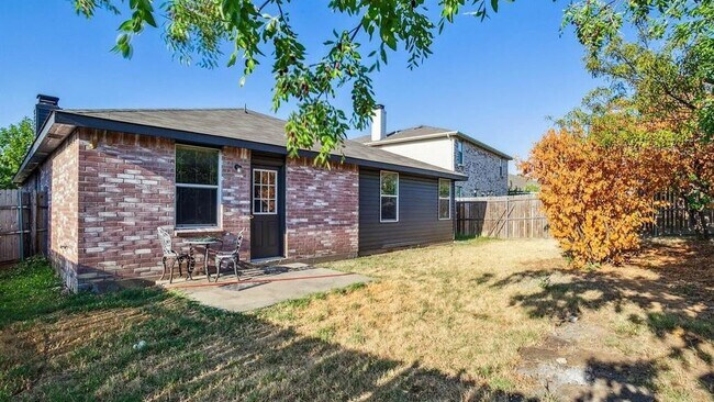 Building Photo - 3335 Lipizzan Dr