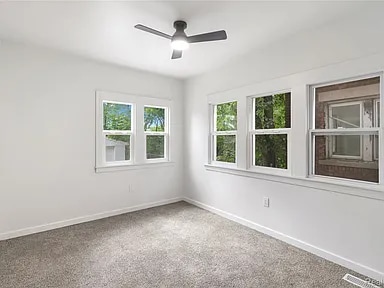 Building Photo - 2509 Gladstone St