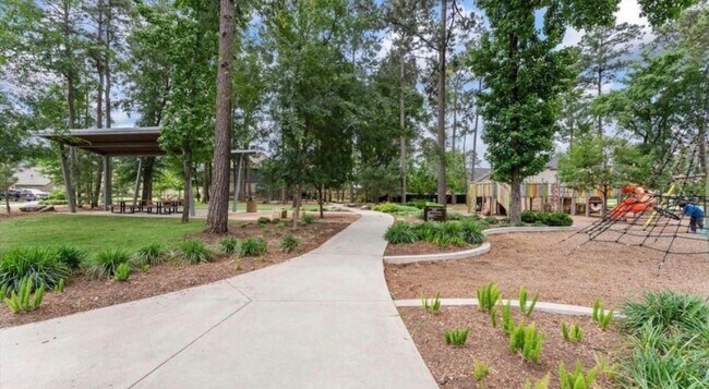 Building Photo - 322 Fanpalm Ct