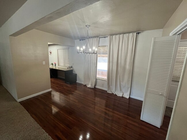 Building Photo - Cozy three bedroom home for rent