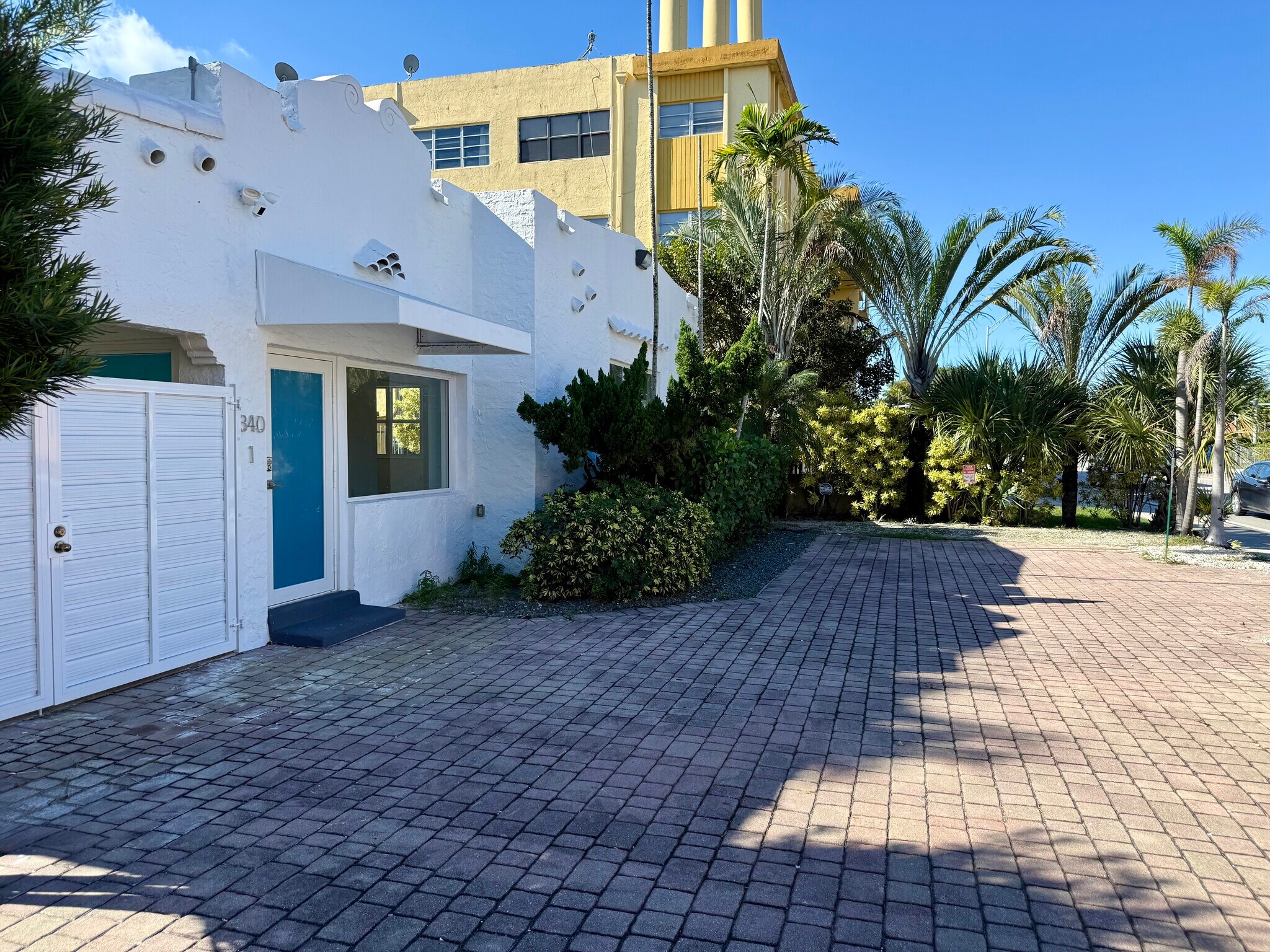 Driveway - 340 NE 125th St