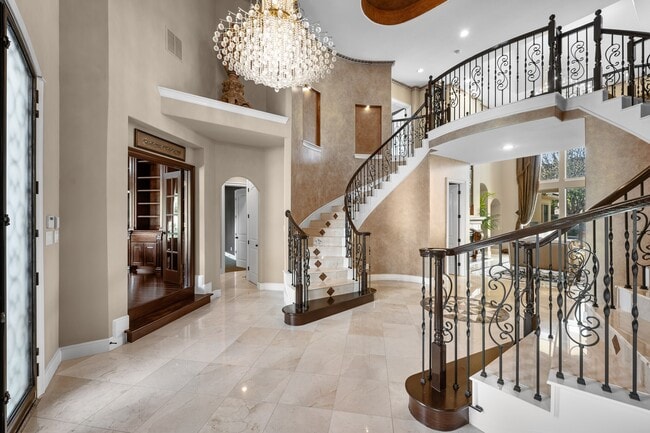 Building Photo - 75 S Fremont Ridge Loop