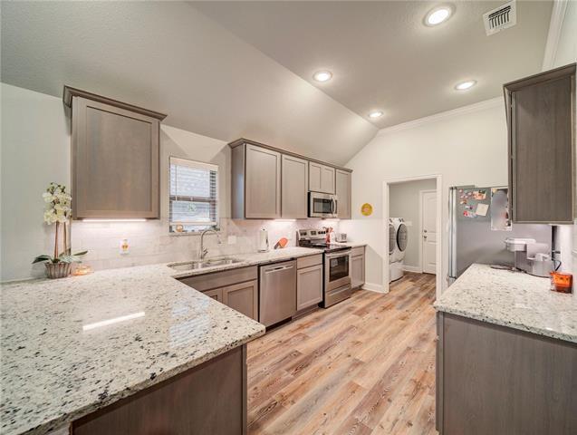 Building Photo - 709 Nolan Dr