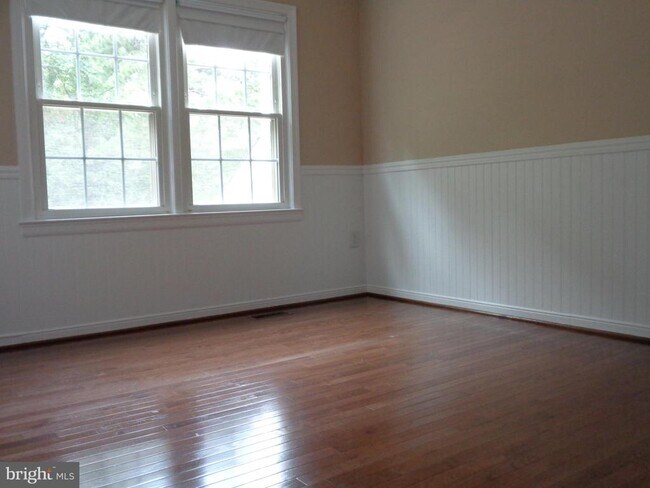 Building Photo - 9811 Burke Pond Ln