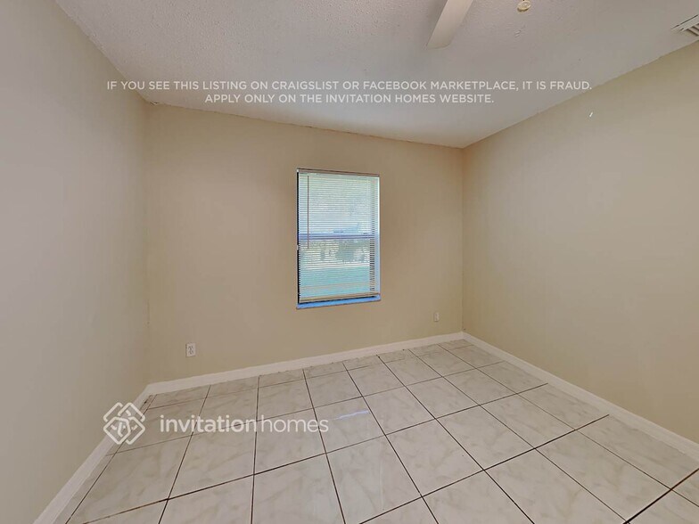 Building Photo - 3020 SW Vittorio St