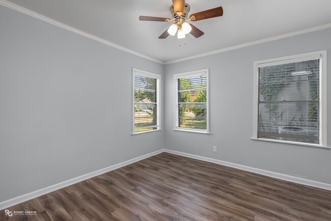 Building Photo - remodeled home