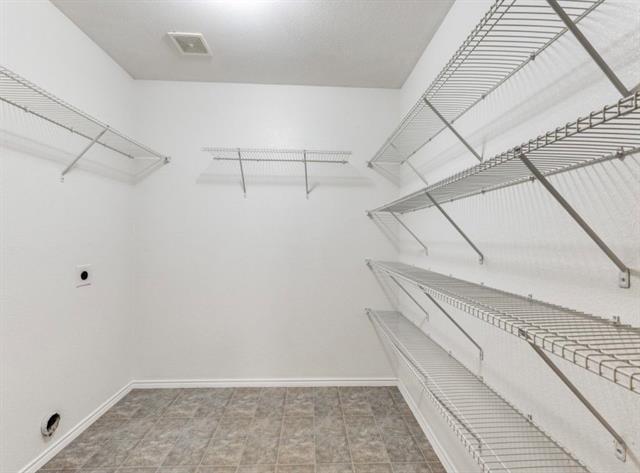 Building Photo - 2001 Lake Trail Dr