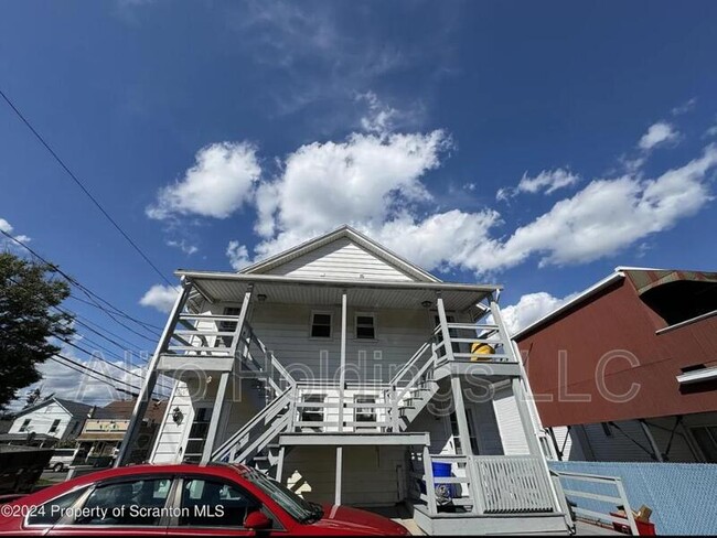 Building Photo - 1335 Lafayette St