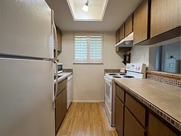 Building Photo - 3334 Ottawa Cir