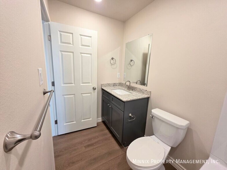 Building Photo - 1312 Hogback Wy