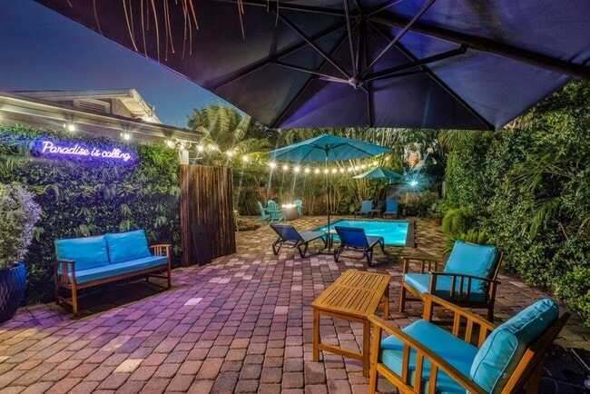 Building Photo - 1911 Parker Ave