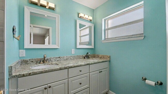 Building Photo - 459 Ibis Ln