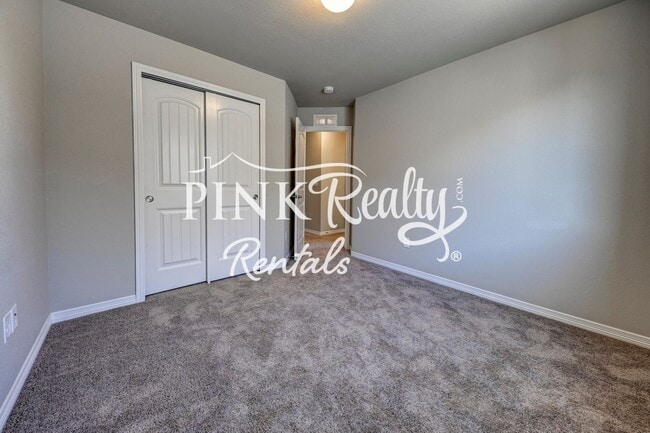 Building Photo - 10832 Yuba Dr