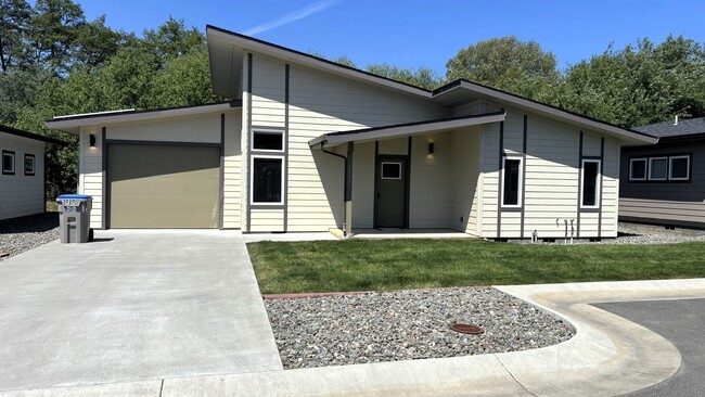 Primary Photo - Senior Living Community (55+) - Built In 2...