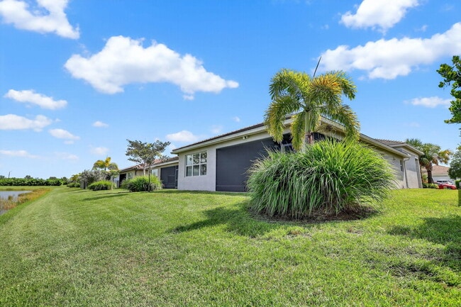 Building Photo - 11650 SW Moon River Way