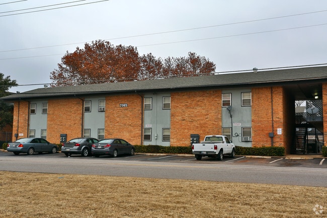 Primary Photo - The Meadows Apartments