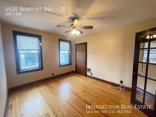 Building Photo - Gorgeous 1 Bedroom with Lots of Updates in...