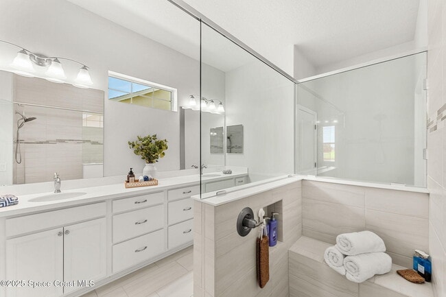 Building Photo - 7969 Cache Crk Ln