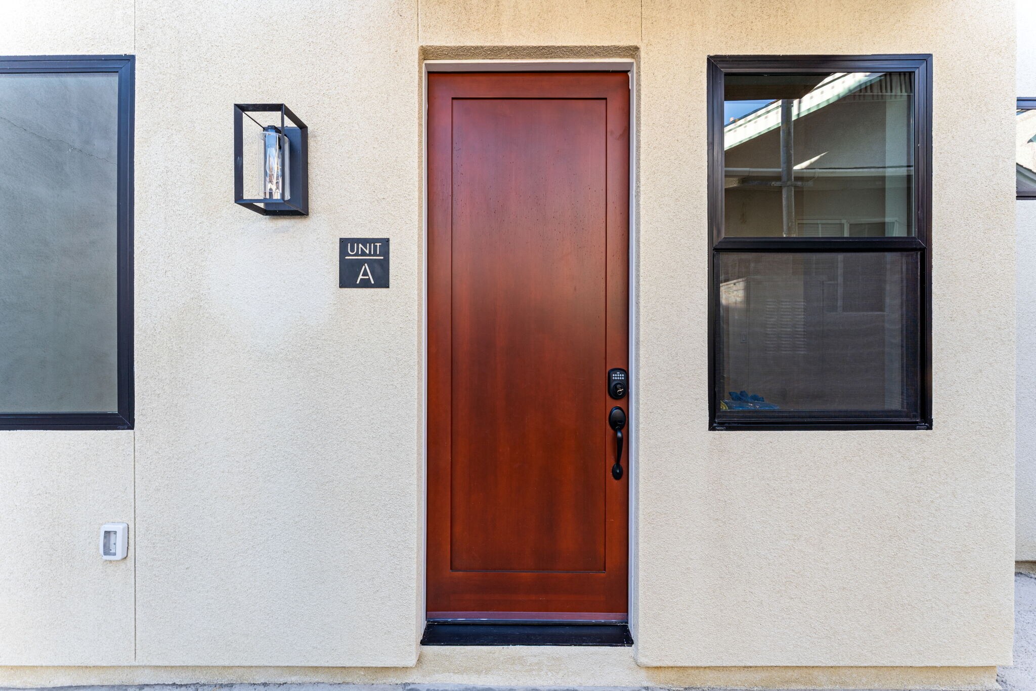 Building Photo - 2430 E 7th St