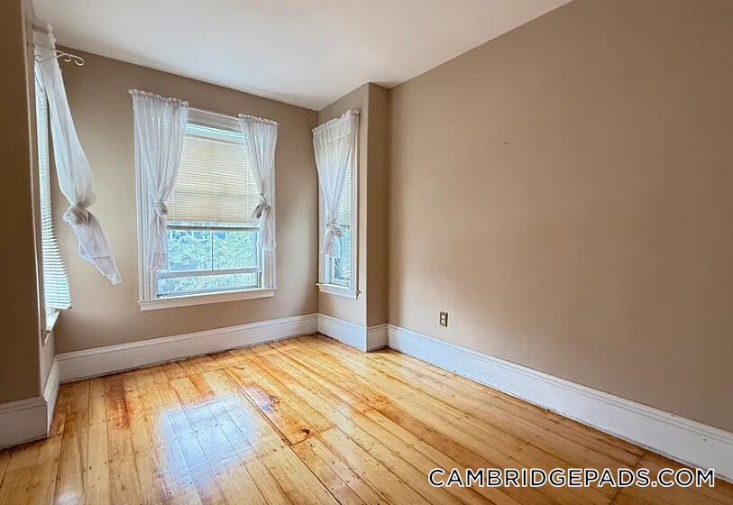 Building Photo - 57 Rindge Ave