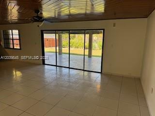 Building Photo - 7495 S Waterway Dr