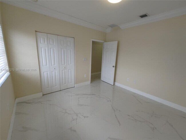 Building Photo - 21872 SW 95th Pl
